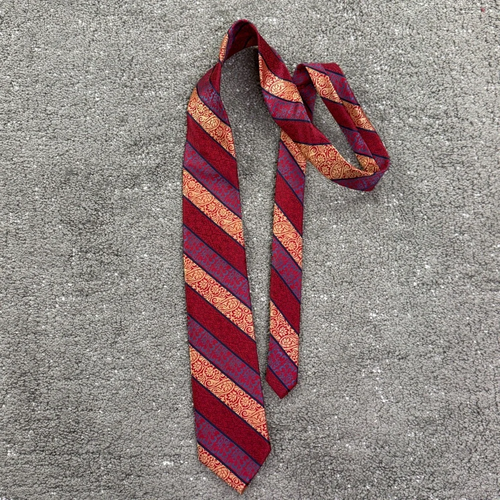 Steve Harvey Necktie Mens OS Red Gold Paisley Striped Celebrity Edition Formal
